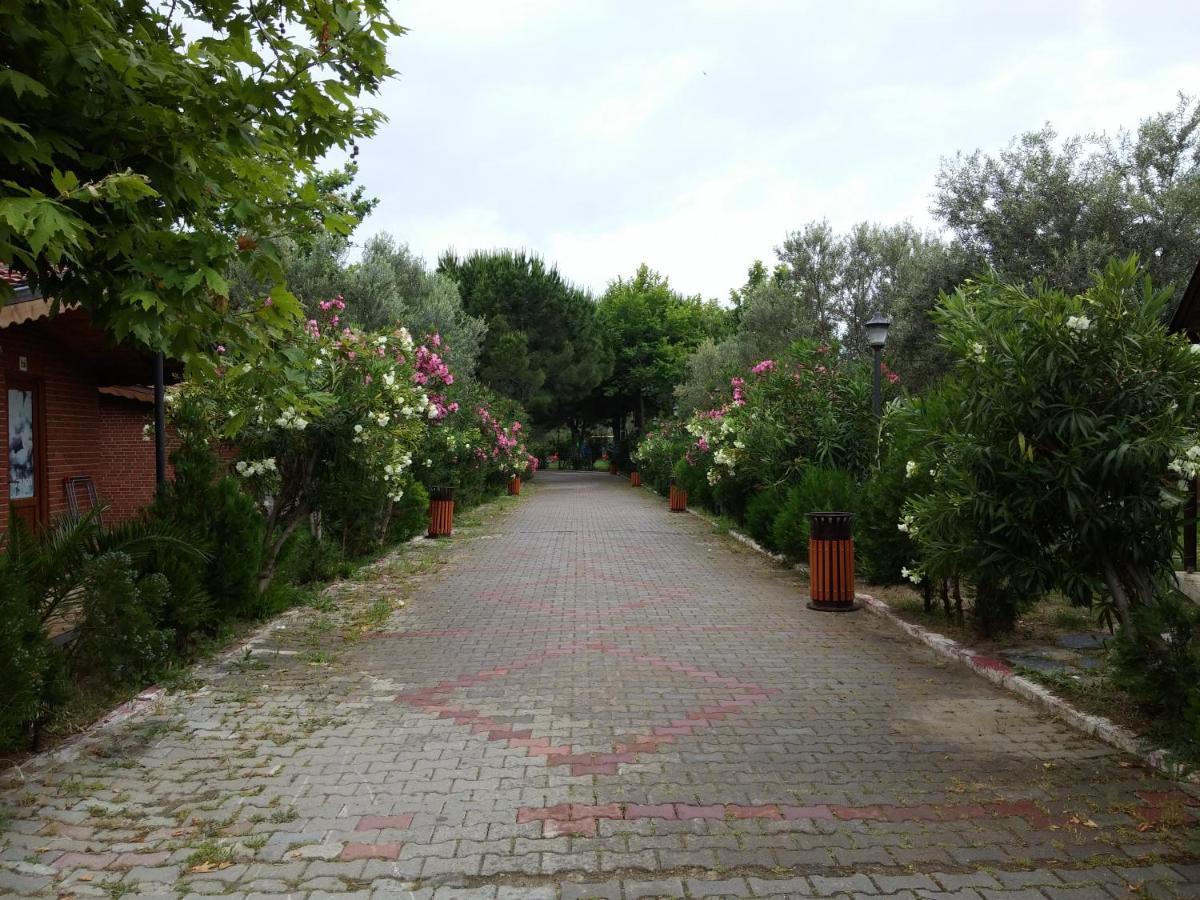 Kervan Tatil Koeyue Edremit  Esterno foto