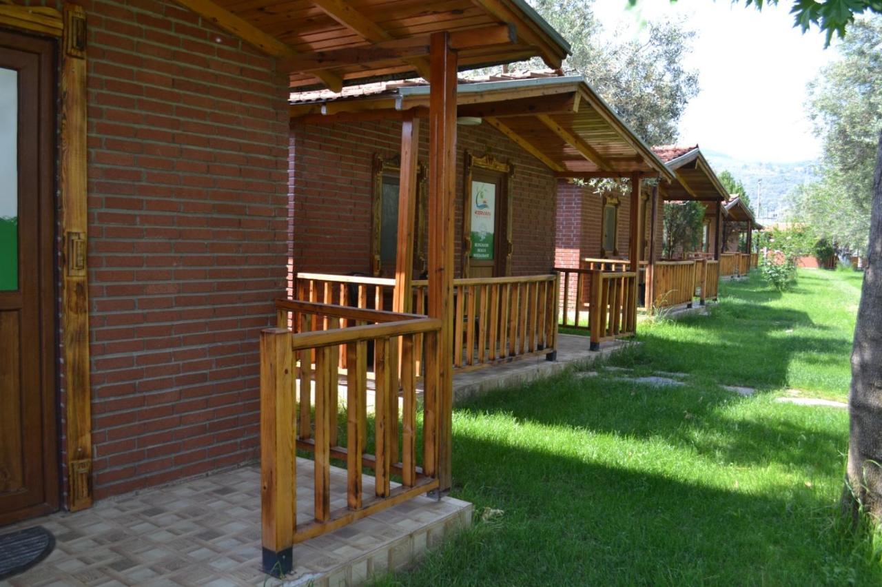 Kervan Tatil Koeyue Edremit  Esterno foto