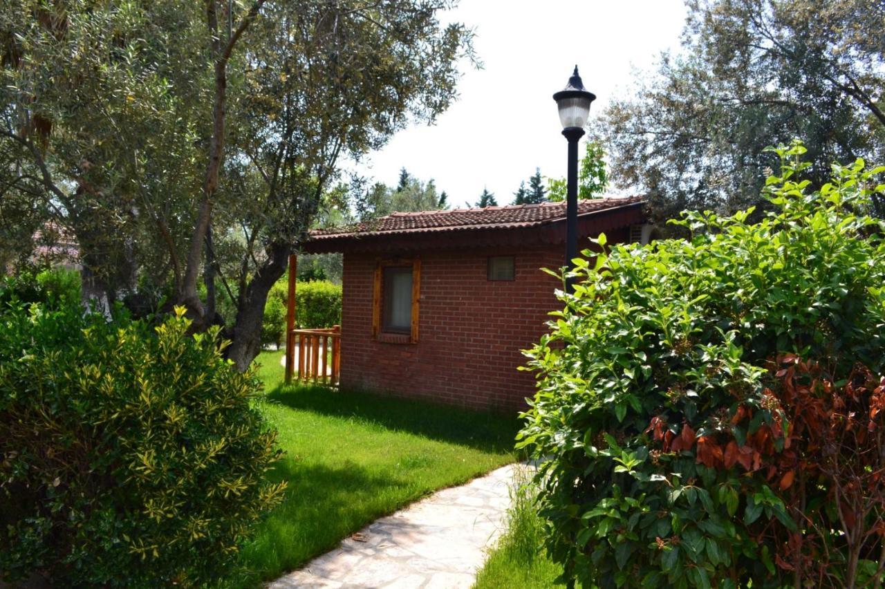 Kervan Tatil Koeyue Edremit  Esterno foto